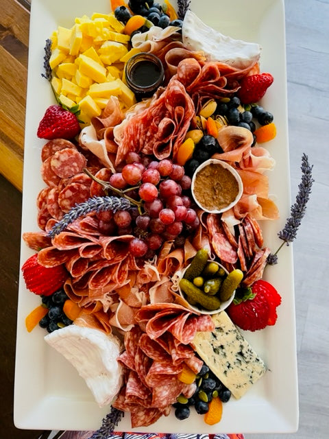 Medium Cheese & Cured Meat Board